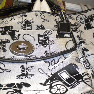 Coach Horse & Buggy Bag